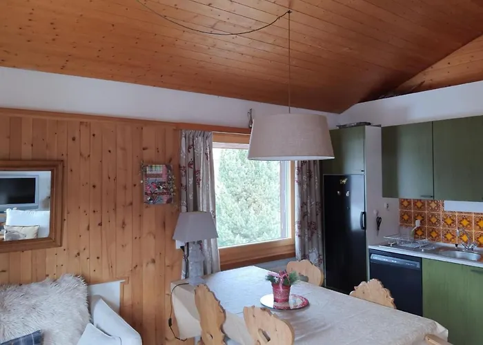 Apartamento Chesa Azalee 10 By Interhome Pontresina