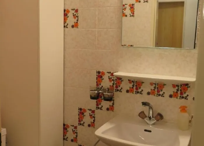 Chesa Azalee 10 By Interhome 폰트레시나